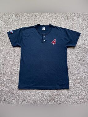 Vintage Cleveland Indians Russell Athletic Henley Shirt Navy Blue Chief Wahoo M